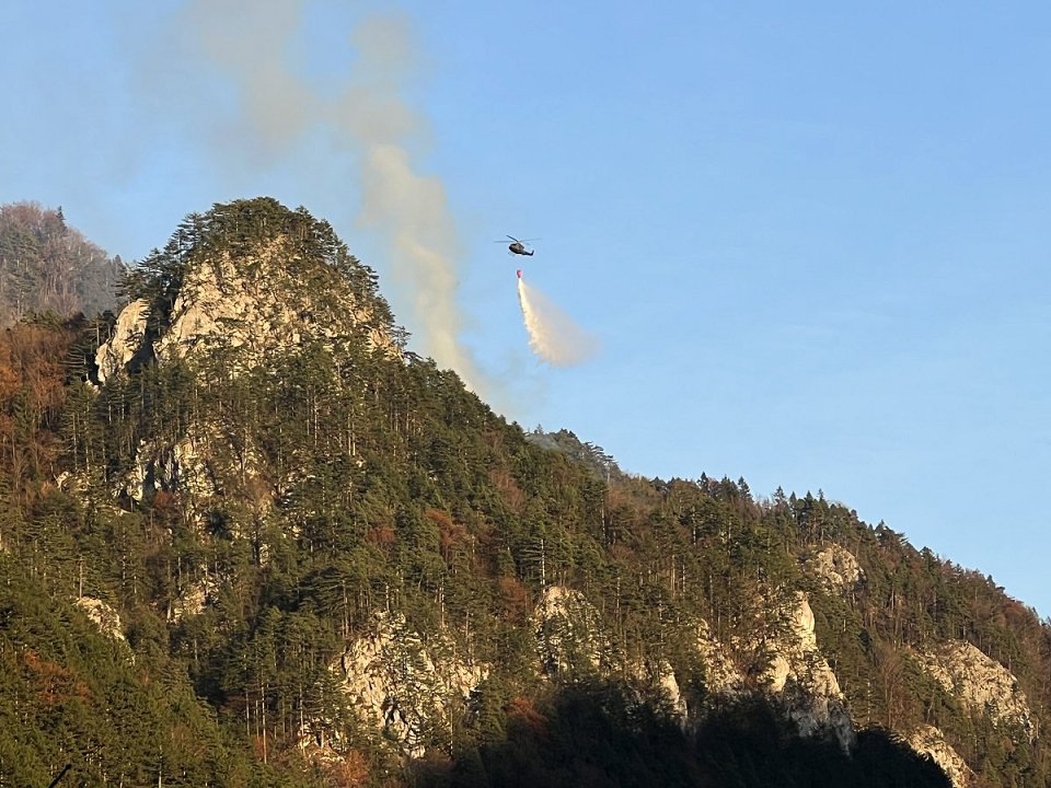 Slika Gostitev dveh mednarodnih dogodkov v Ajdovščini za požarno odpornejšo srednjo Evropo