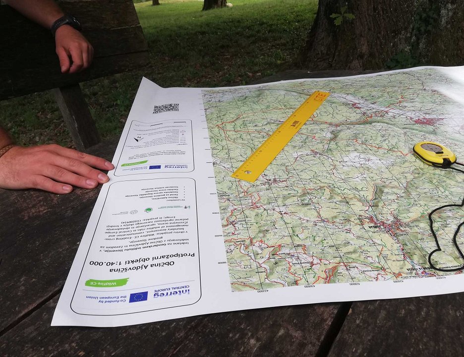 Slika 1: Zemljevid predstavlja novo inovativno možnost podajanja informacij o protipožarnih objektih Slika 1: Zemljevid predstavlja novo inovativno možnost podajanja informacij o protipožarnih objektih