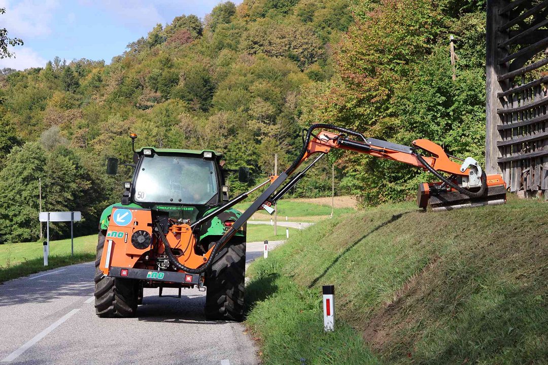 Preskus mulčerja na roki: Ino Spyder Pro 600